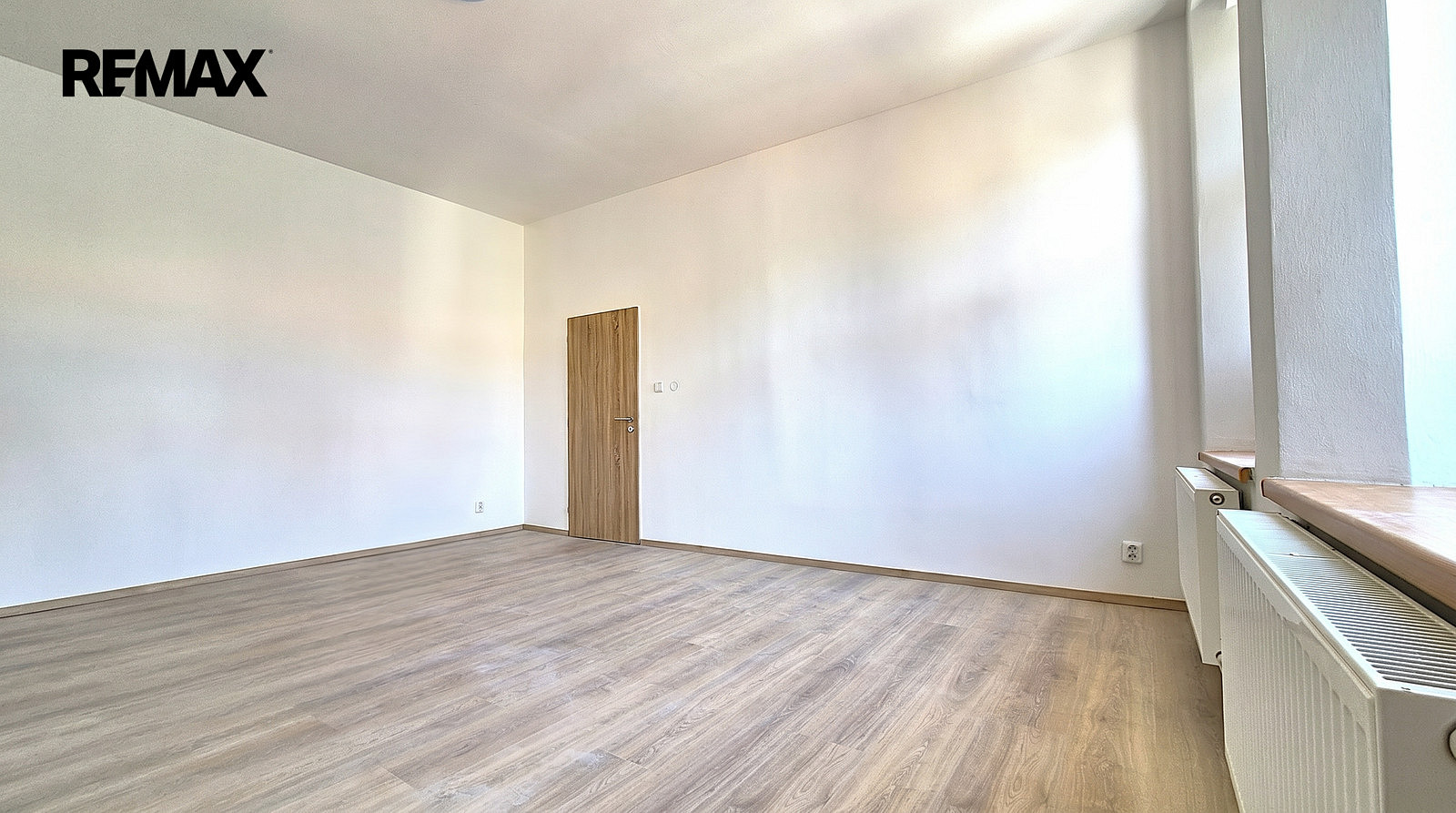 Pronájem bytu 1+1 45 m² – fotografie 4