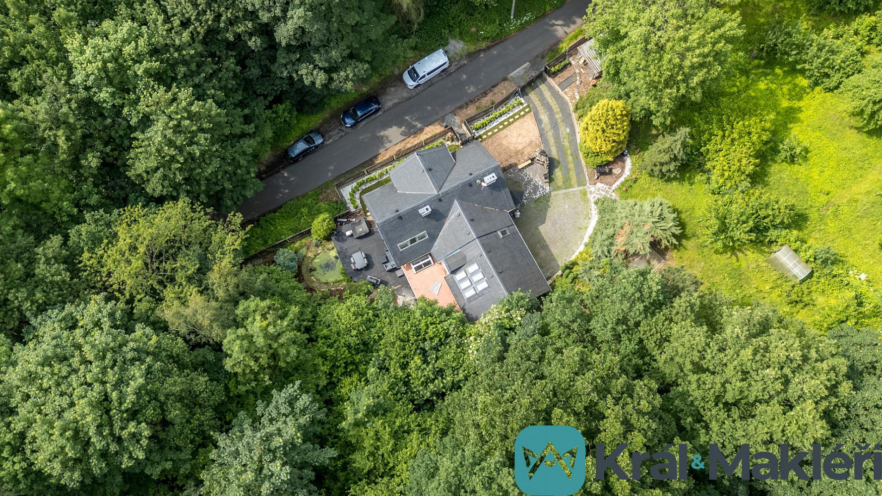 Prodej domu 266 m² s pozemkem 1 373 m² – fotografie 3