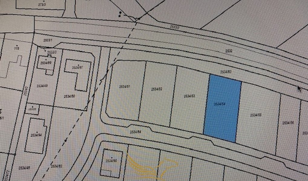 Prodej stavebního pozemku 766 m², Milovice – náhled fotky 2