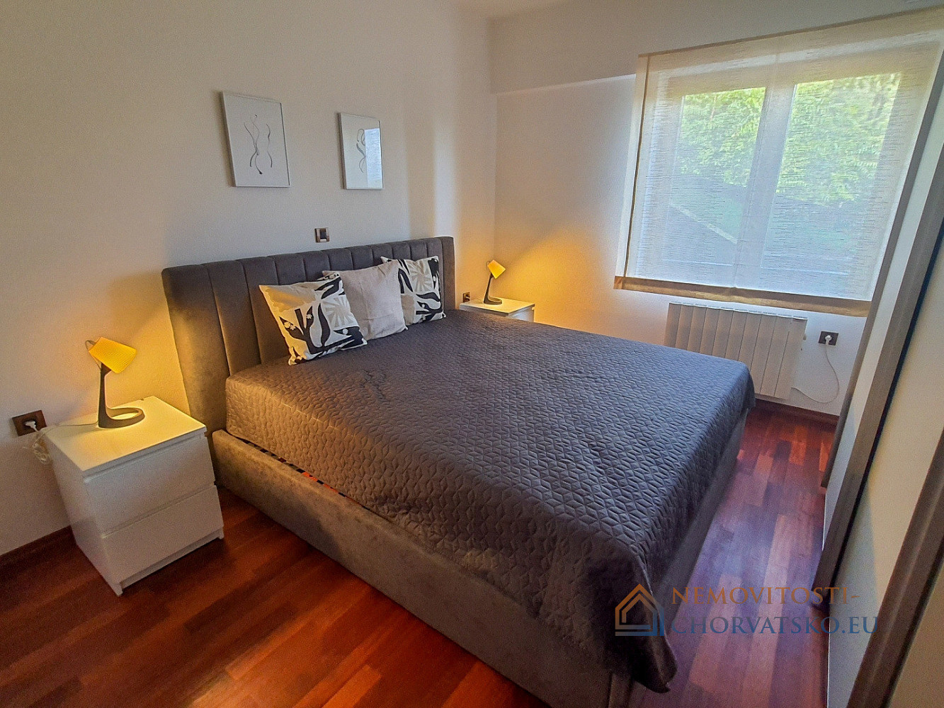 Pronájem bytu 2+kk 101 m² - Widok 6