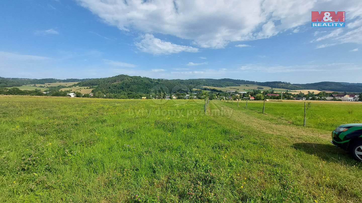 Prodej stavebního pozemku 17 697 m²
