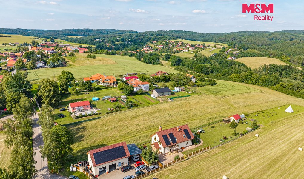 Prodej stavebního pozemku 3 448 m², Hrusice – náhled fotky 2