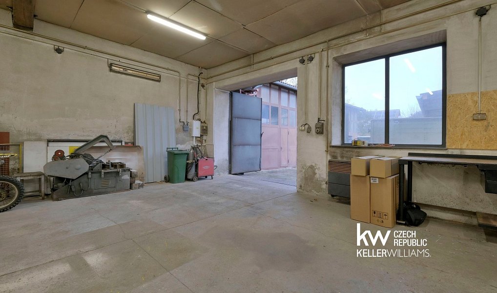 Pronájem skladovacích prostor 100 m², Předklášteří – náhled fotky 2
