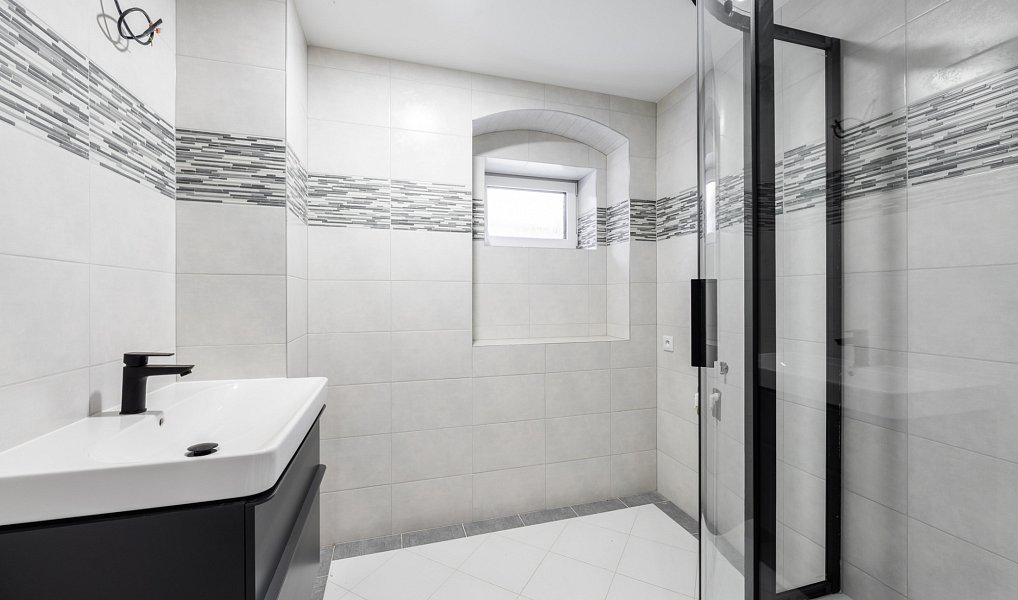 Prodej kanceláře 89 m², Karlovy Vary – náhled fotky 14
