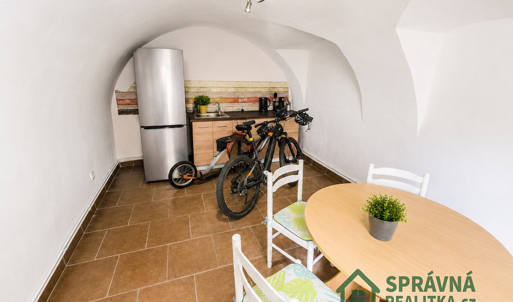 Prodej domu 220 m² s pozemkem 932 m², Nezdice na Šumavě – náhled fotky 7