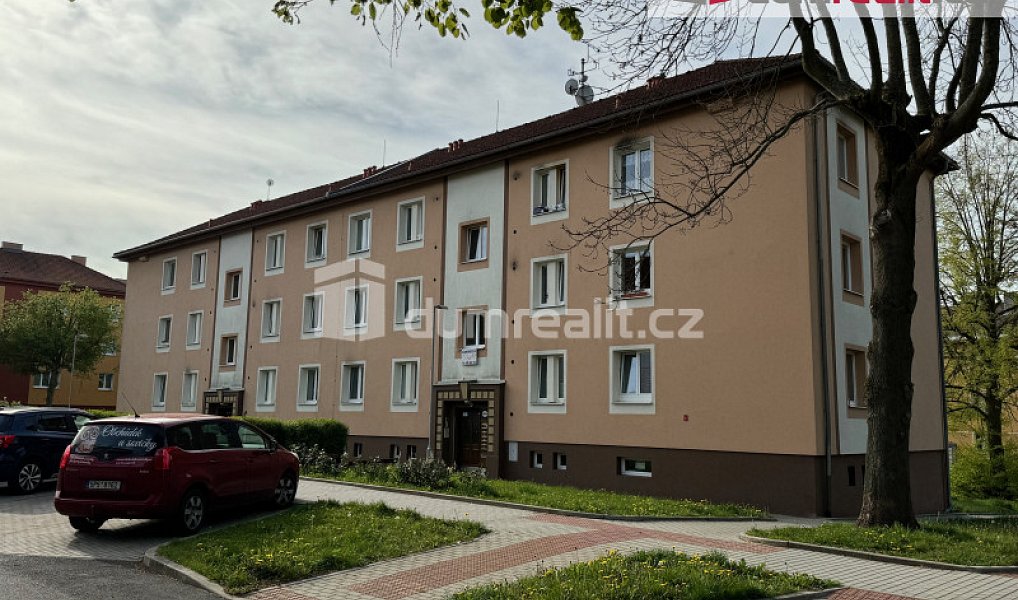 Prodej obchodních prostor 22 m², Ostrov – náhled fotky 5