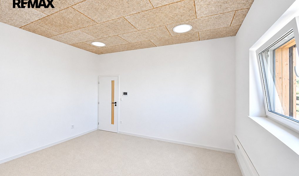Pronájem kanceláře 110 m², Hradec Králové – náhled fotky 9
