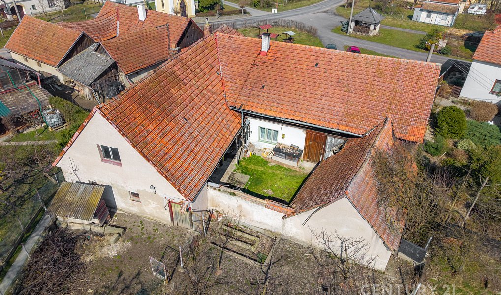 Prodej domu 136 m² s pozemkem 660 m², Nová Ves u Jarošova – náhled fotky 3