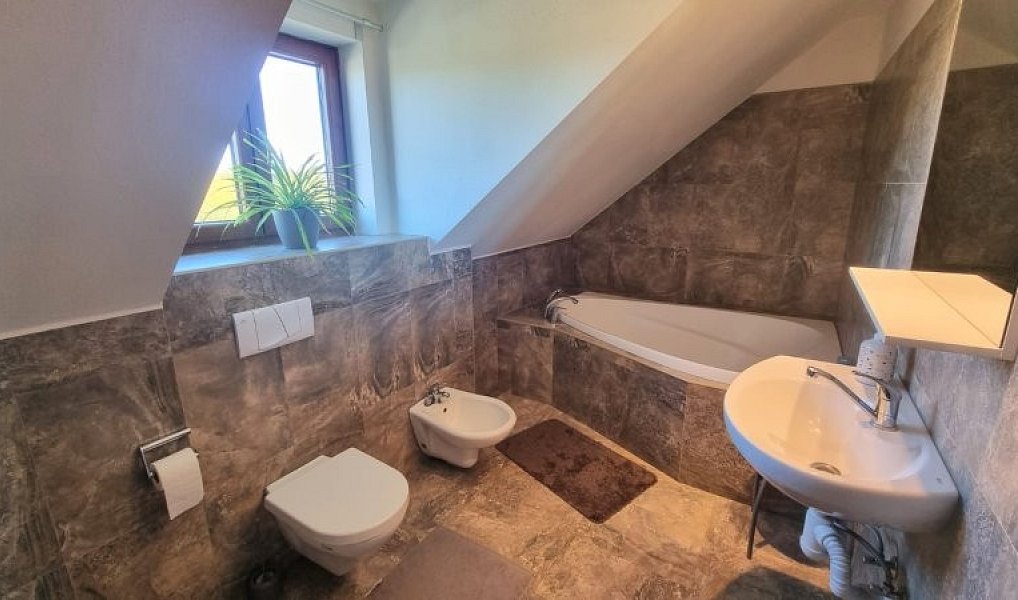 Prodej domu 200 m², Jihlava – náhled fotky 17
