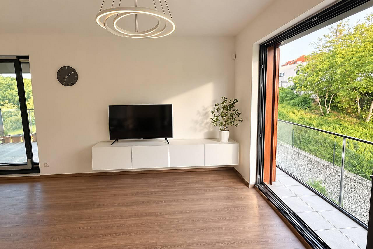 Pronájem bytu 2+kk 70 m²