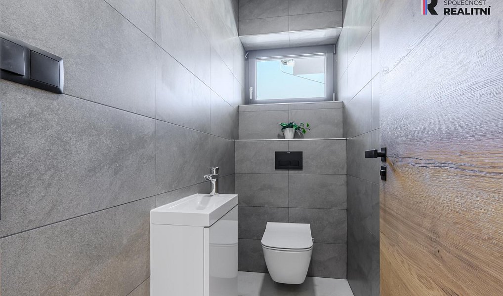 Prodej domu 200 m² s pozemkem 900 m², Veltrusy – náhled fotky 23
