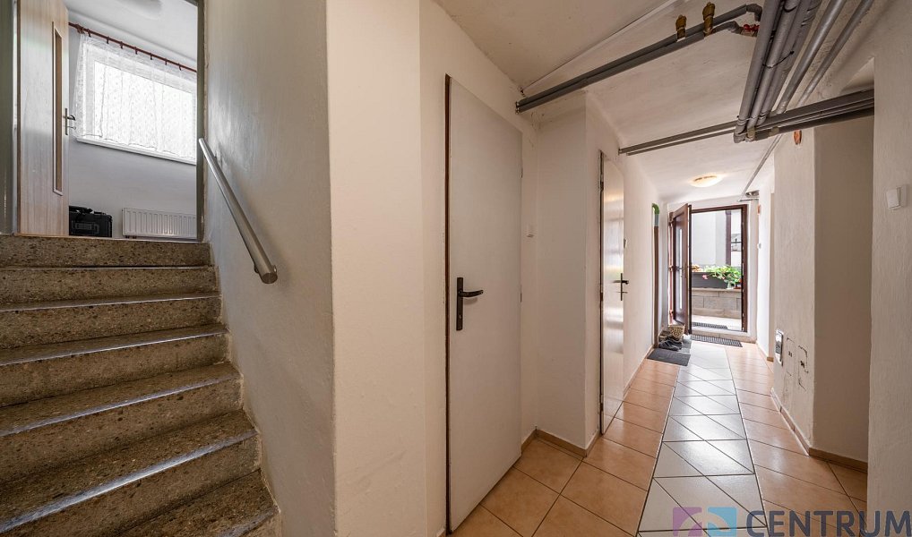 Prodej domu 243 m² s pozemkem 1 440 m², Koberovy – náhled fotky 13