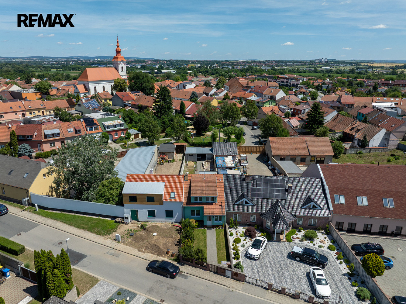 Prodej domu 288 m² s pozemkem 203 m²