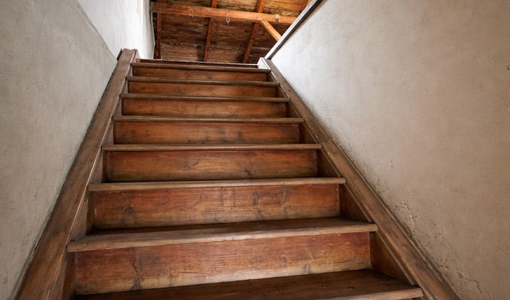 Prodej domu 160 m² s pozemkem 286 m², Hrob – náhled fotky 22