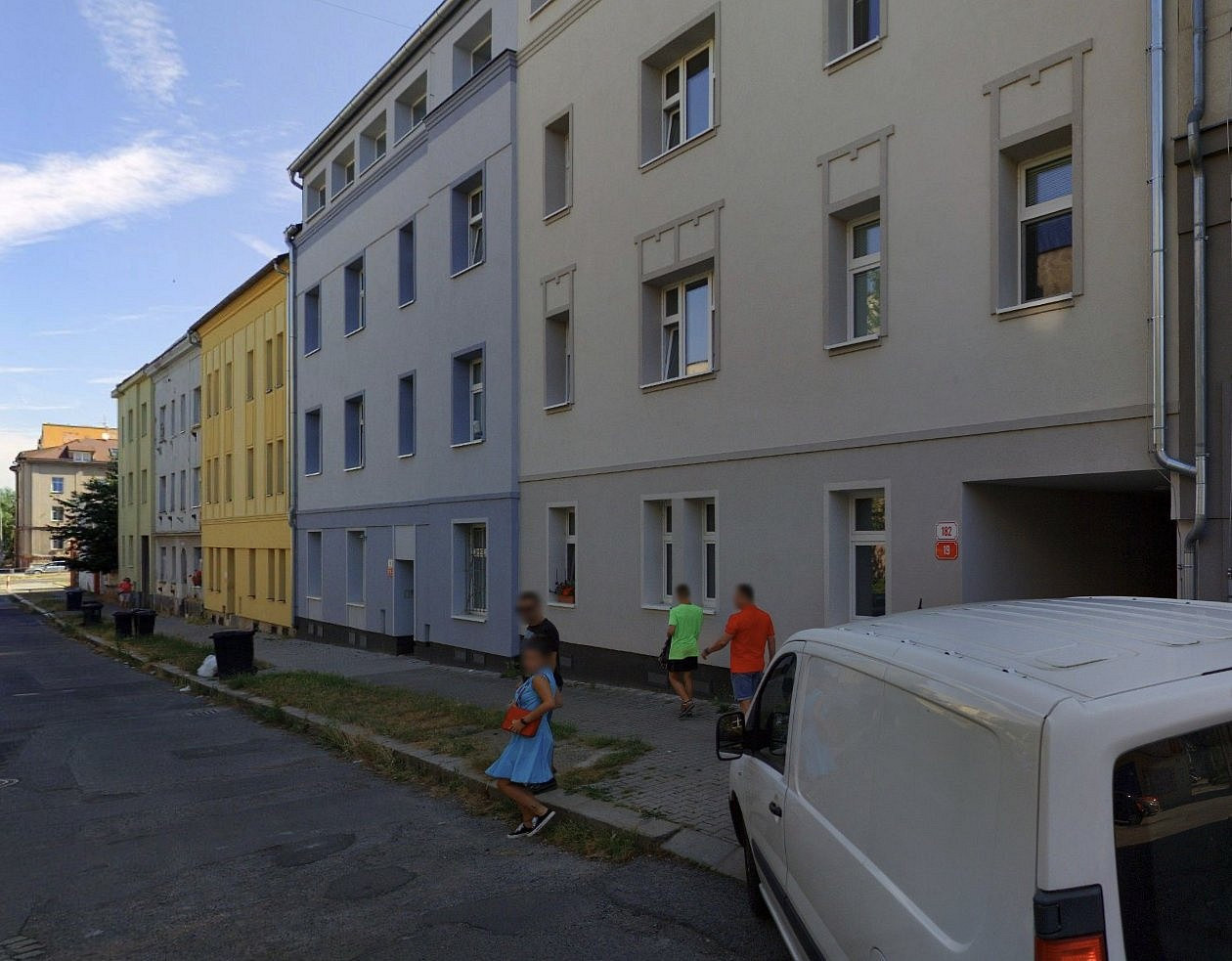 Pronájem parkovacího místa v Živnostenské ulici – fotografie 2