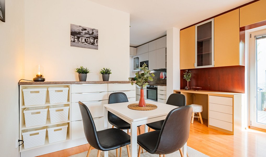 Prodej bytu 4+kk 93 m², Jinočany – náhled fotky 16