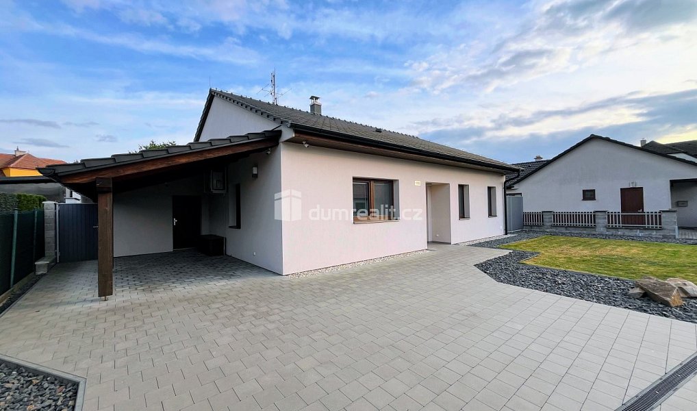 Prodej domu 100 m² s pozemkem 491 m², Kunovice – náhled fotky 4