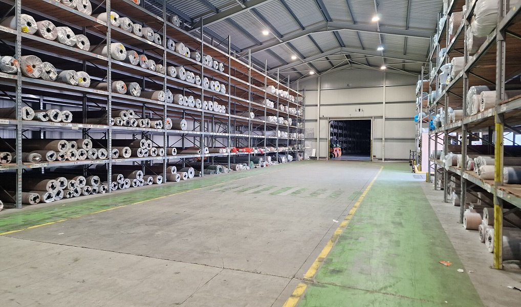 Pronájem skladovacích prostor 1 045 m², Králův Dvůr – náhled fotky 20