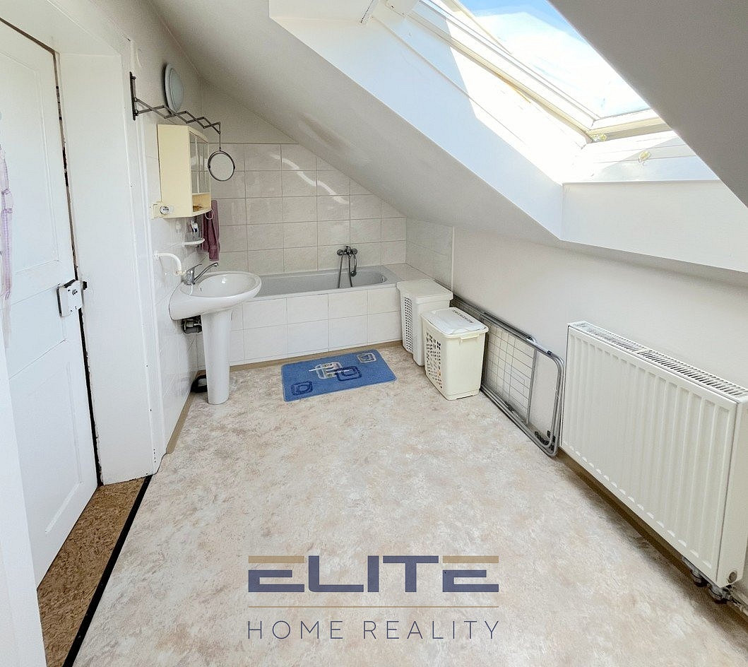 Pronájem bytu 1+1 31 m² - Widok 6