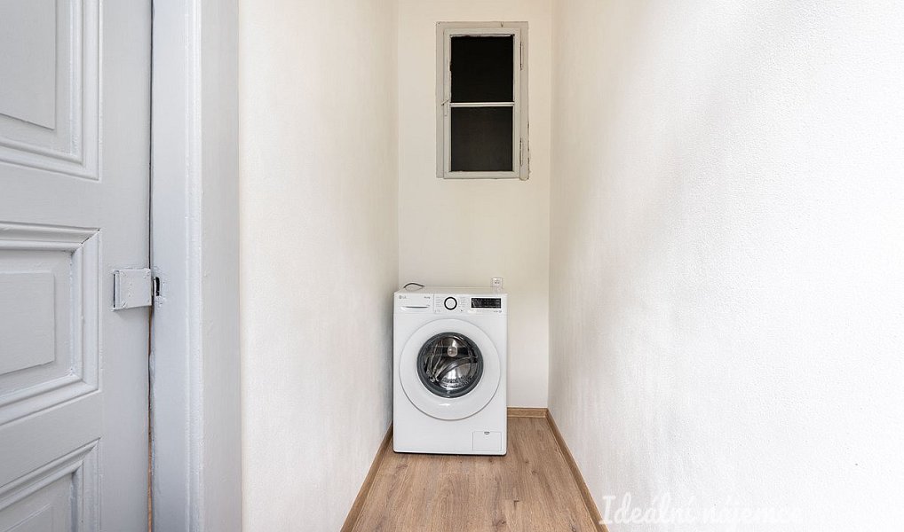 Pronájem bytu 3+1 98 m², Praha – náhled fotky 12