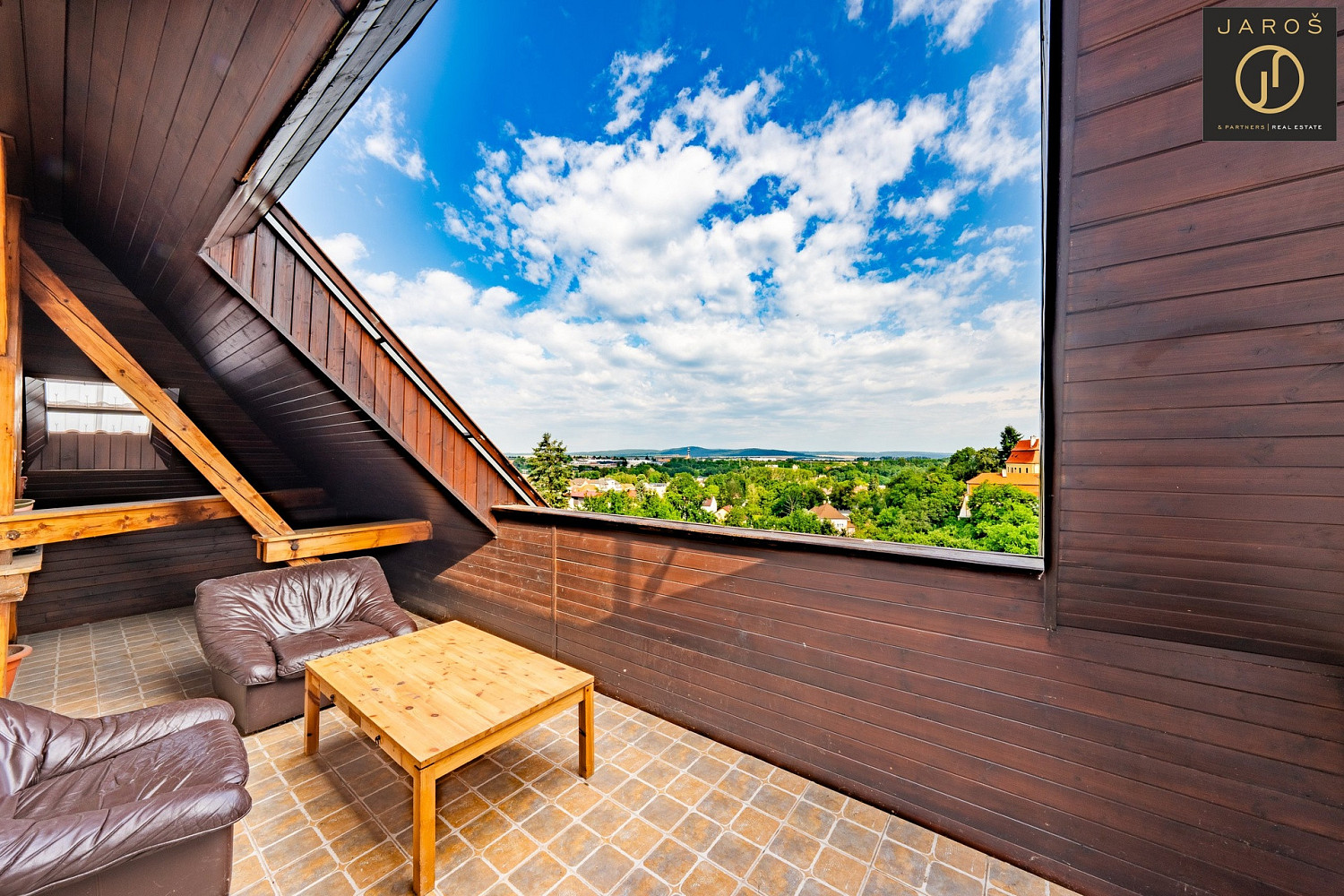 Prodej bytu 5+kk 247 m² – fotografie 2