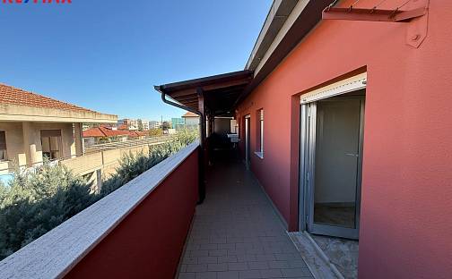 Prodej bytu 3+kk 75 m², Montesilvano, Provincie Pescara, Itálie