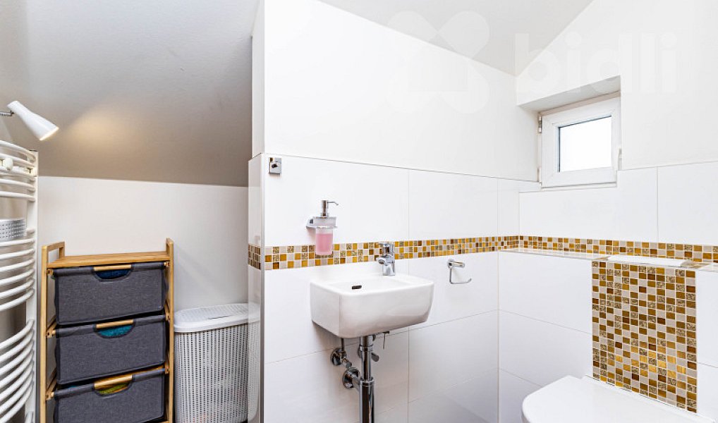Prodej domu 141 m² s pozemkem 274 m², Zlonín – náhled fotky 14