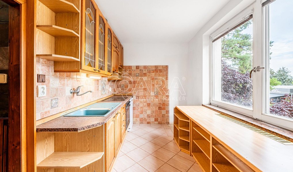 Pronájem bytu 3+1 74 m², Roztoky – náhled fotky 5