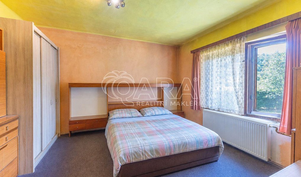 Prodej domu 250 m² s pozemkem 2 899 m², Lichnov – náhled fotky 12
