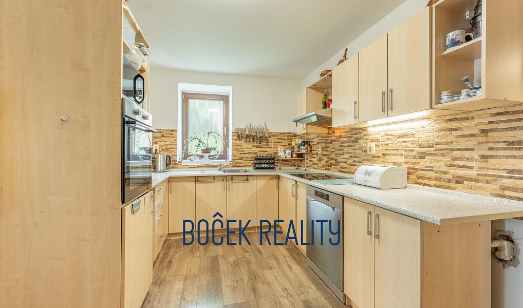 Prodej domu 211 m² s pozemkem 1 356 m², Sýkořice – náhled fotky 4