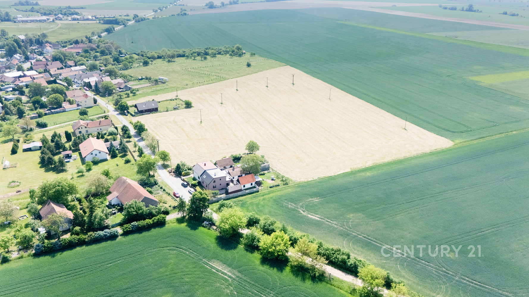 Prodej stavebního pozemku 5 553 m²