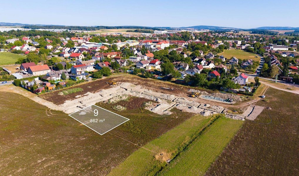 Prodej stavebního pozemku 862 m², Solnice – náhled fotky 2