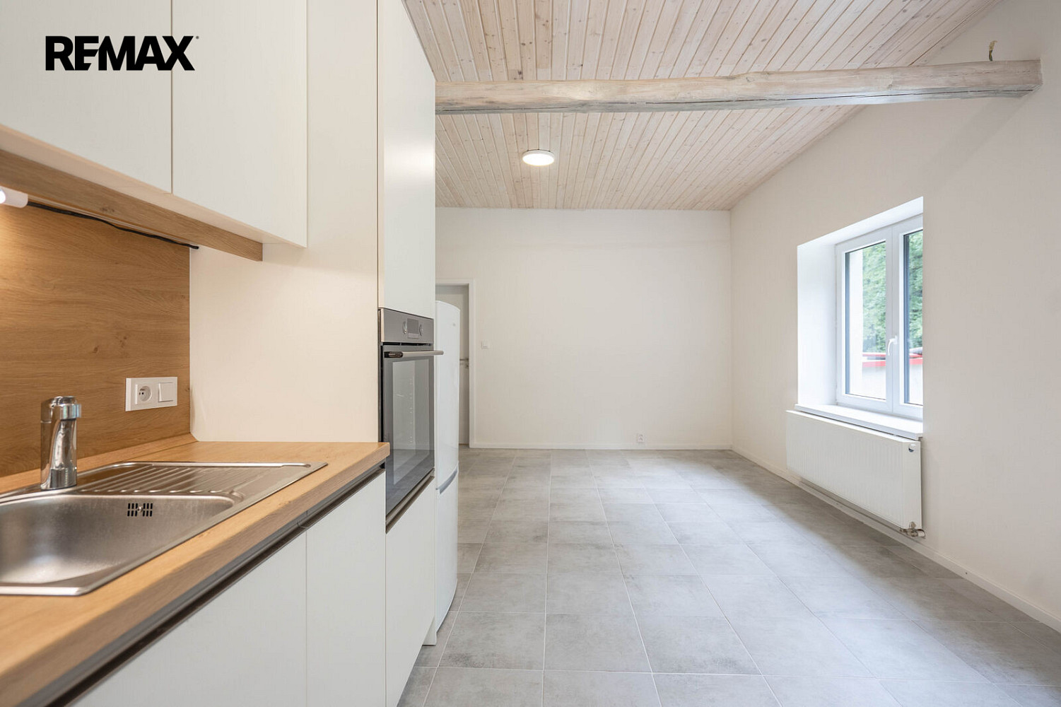 Pronájem domu 48 m² s pozemkem 190 m² — photo 5