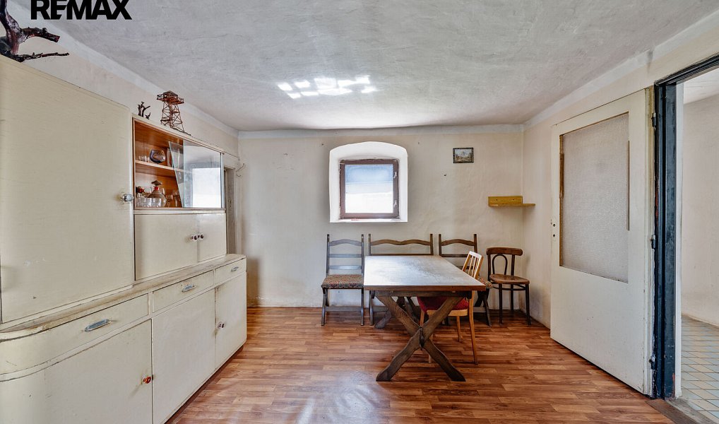 Prodej chaty/chalupy 76 m² s pozemkem 1 355 m², Košice – náhled fotky 16