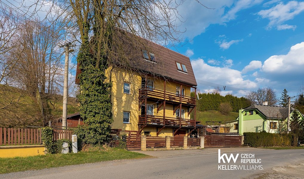 Prodej domu 251 m² s pozemkem 1 028 m², Zašová – náhled fotky 41