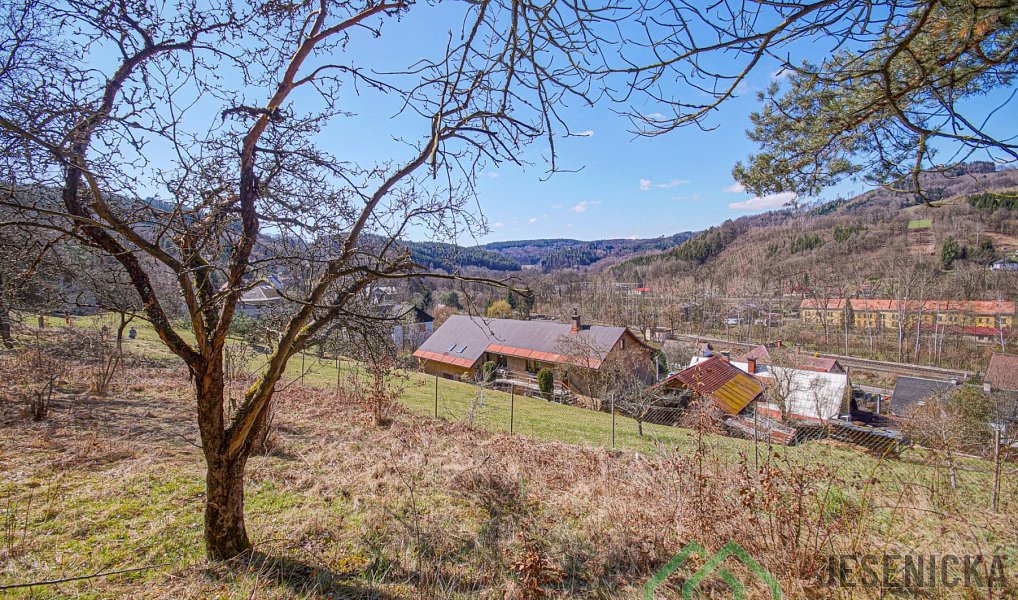 Prodej chaty/chalupy 19 m² s pozemkem 1 335 m², Líšný – náhled fotky 18