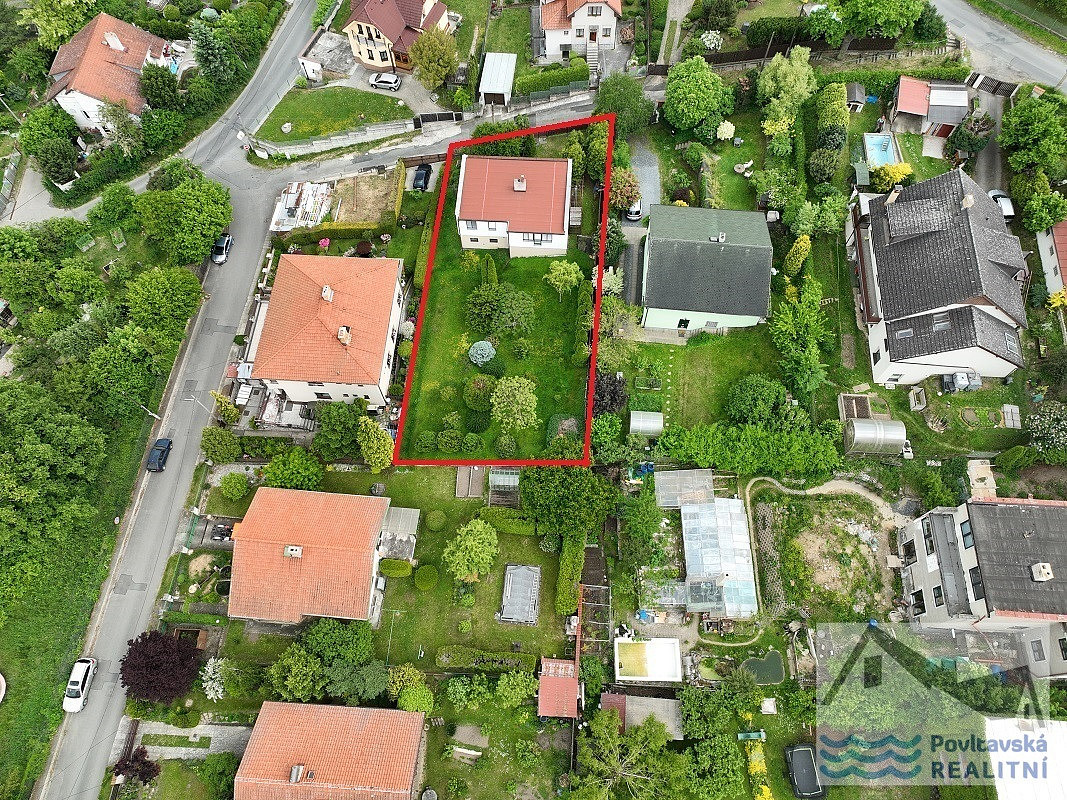 Prodej domu 214 m² s pozemkem 858 m² – fotografie 2