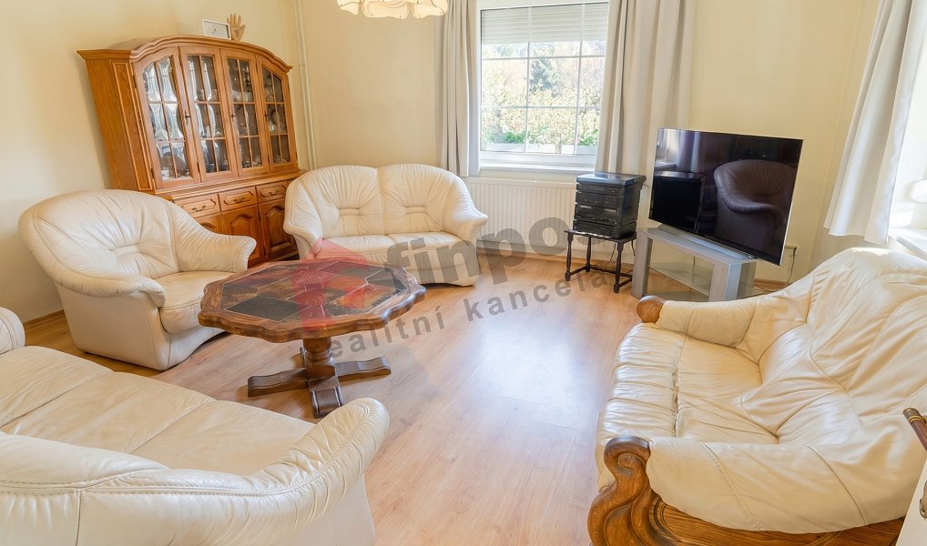Prodej domu 300 m² s pozemkem 813 m², Týnec nad Sázavou – náhled fotky 5