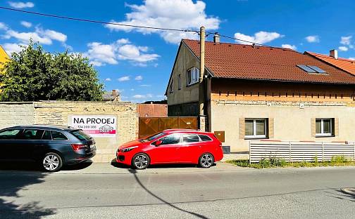 Prodej domu 156 m² s pozemkem 997 m², 28. října, Kladno - Švermov