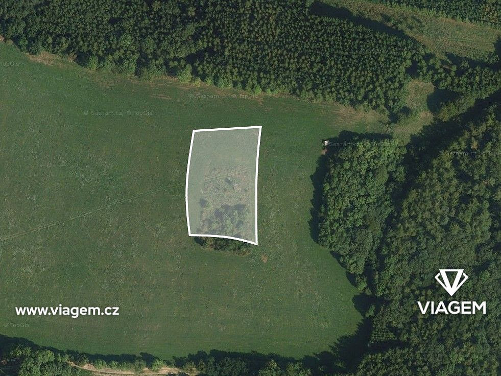 Pole 4 694 m², Podíl 33 % o výměře 1 565 m² – pohled 5
