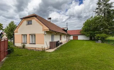 Prodej domu 97 m² s pozemkem 534 m², Straky, okres Nymburk