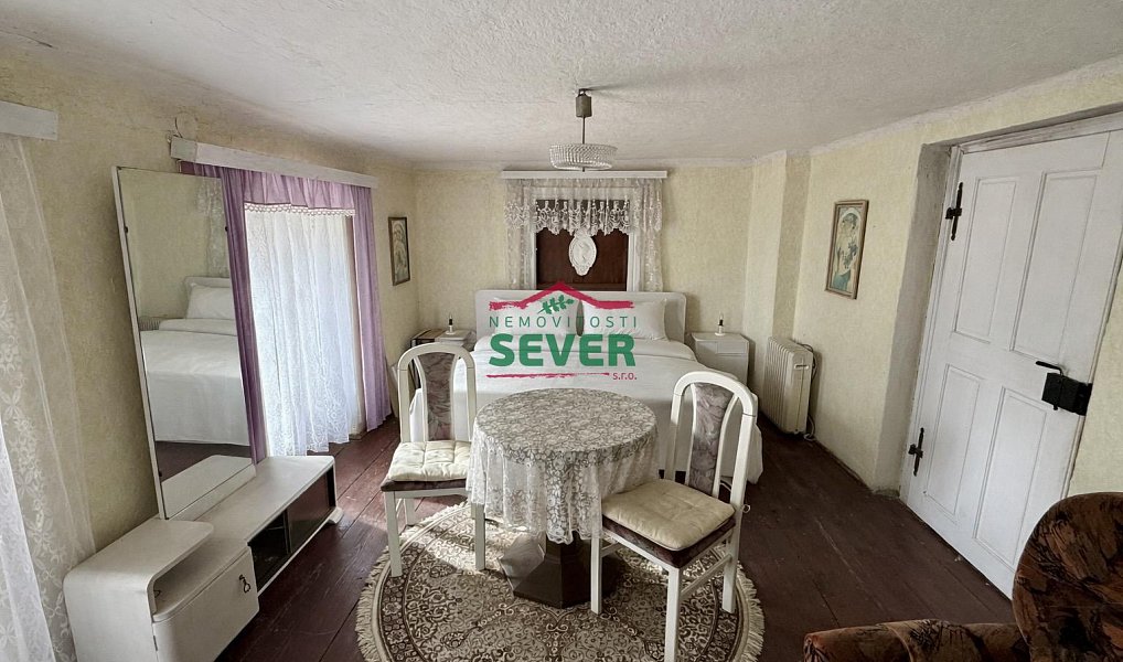 Prodej domu 300 m² s pozemkem 925 m², Čistá – náhled fotky 9