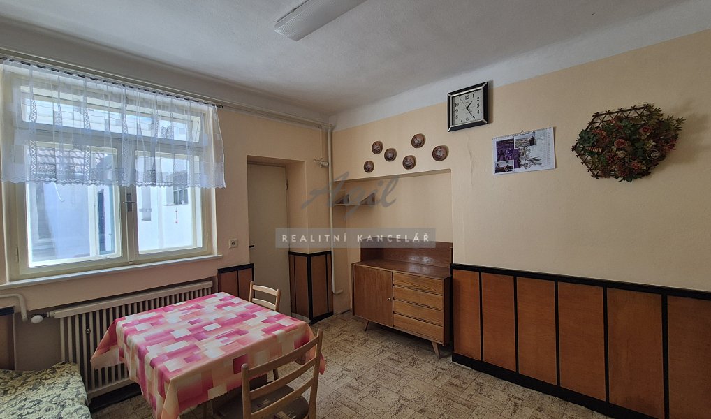 Prodej domu 256 m² s pozemkem 256 m², Šlapanice – náhled fotky 4