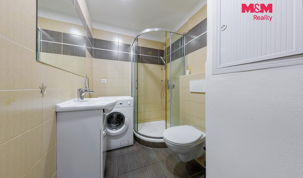 Pronájem bytu 2+kk 40 m², Karlovy Vary – náhled fotky 9