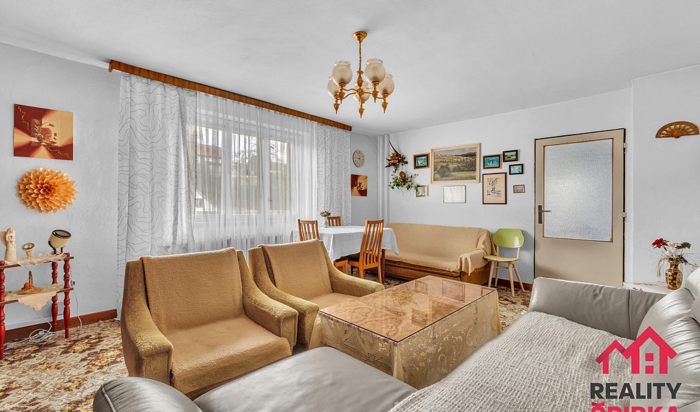 Prodej domu 165 m² s pozemkem 1 639 m², Deštná – náhled fotky 4