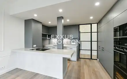 Pronájem bytu 4+kk 107 m²