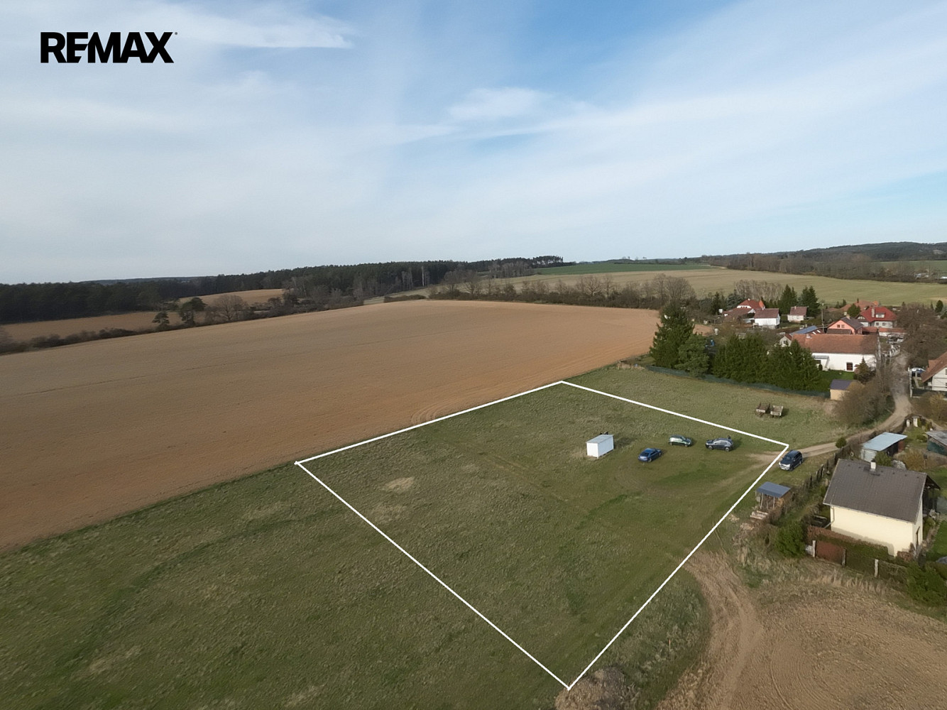 Prodej stavebního pozemku 2 501 m² — photo 3