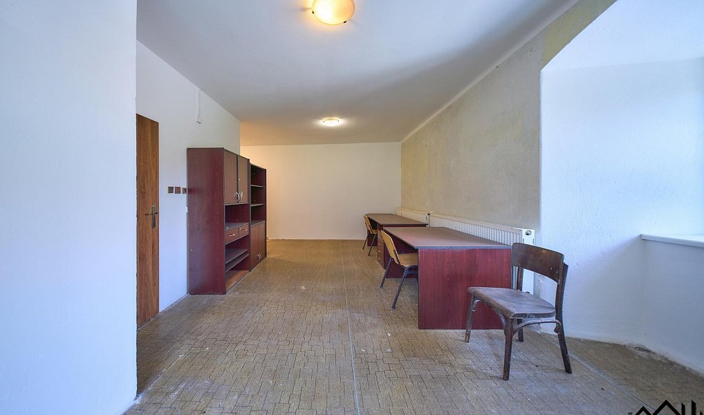 Prodej obchodních prostor 755 m², Lhota Rapotina – náhled fotky 3