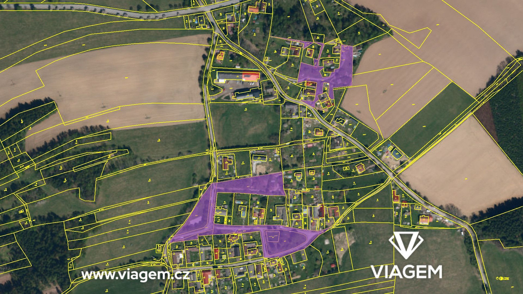 Prodej stavebního pozemku 1 241 m² – fotografie 3