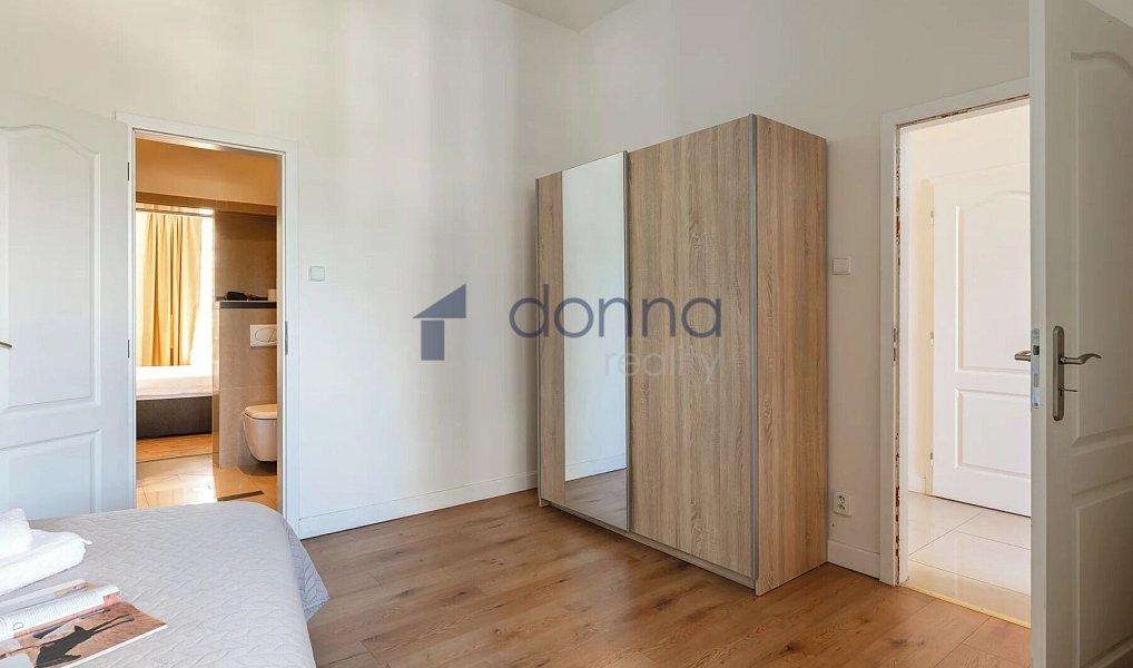 Pronájem bytu 3+kk 100 m², Praha – náhled fotky 16